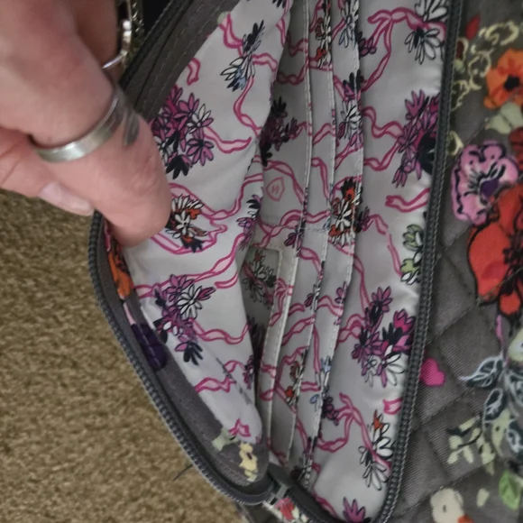 Vera Bradley- Hope Blooms- Gray- Crossbody Bag- RFID- Little Hipster- NWOT - Picture 6 of 7